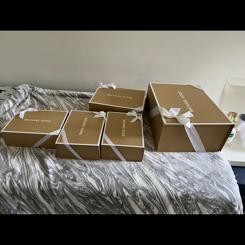 COPY - Michael Kors gift boxes